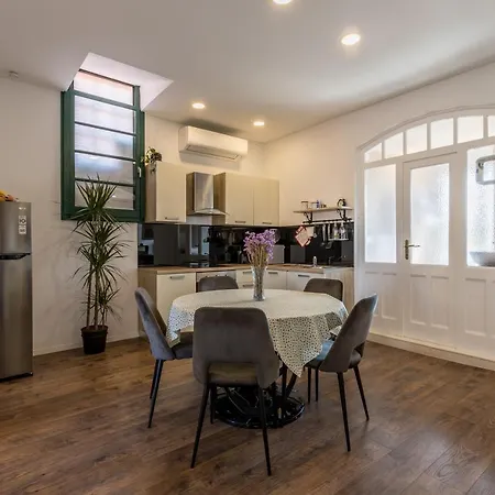 The Heart Of Palace 아파트