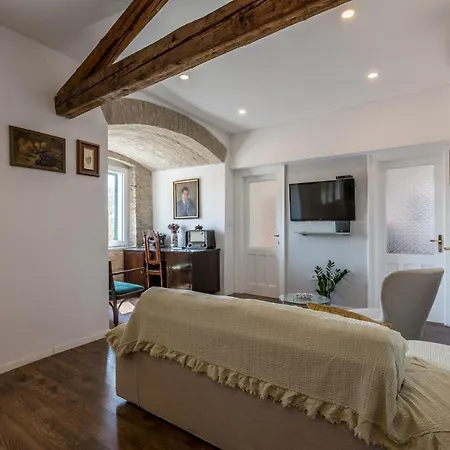 The Heart Of Palace *