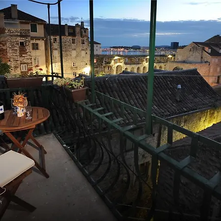 The Heart Of Palace 아파트 스플리트