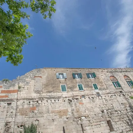 The Heart Of Palace דירה *